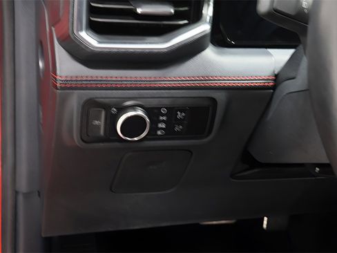 Used 2024 Ford Mustang GT Premium image 19