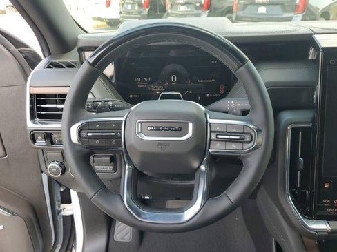 New 2026 GMC Yukon XL Denali w/ Advanced Technology Package image 18