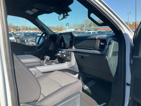 New 2025 Ford F150 XLT w/ Equipment Group 302A MID image 9