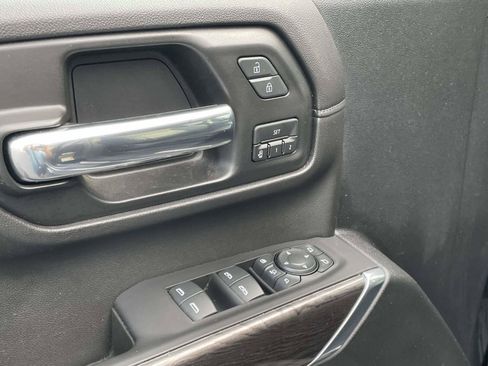 Used 2020 Chevrolet Silverado 2500 LTZ w/ LTZ Premium Package AWD/4WD image 16