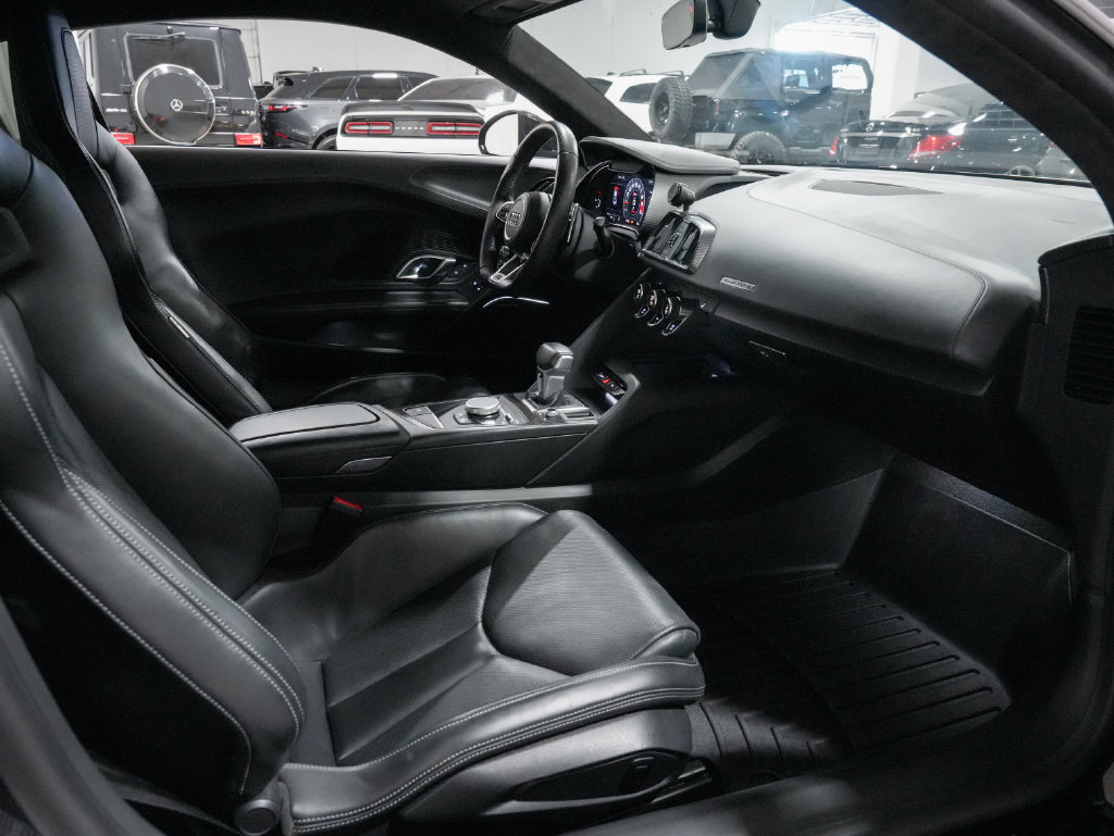 Used 2017 Audi R8 V10 plus AWD/4WD image 24