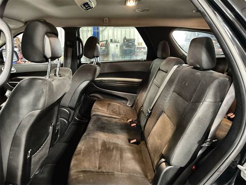 Used 2020 Dodge Durango SXT image 24