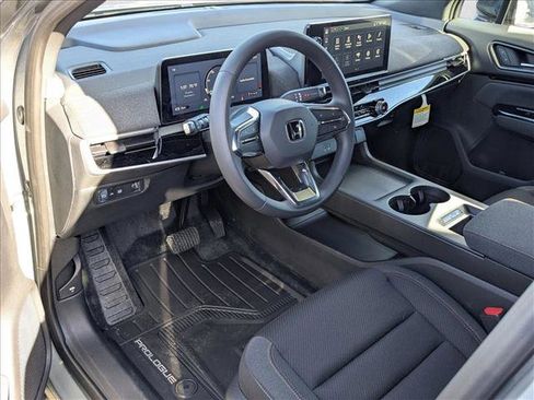 New 2025 Honda Prologue EX image 3