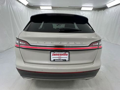 Used 2023 Lincoln Nautilus AWD image 36