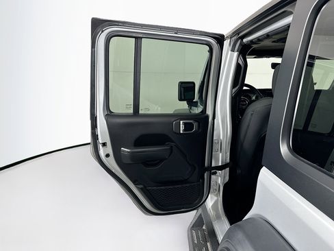 Used 2023 Jeep Wrangler Unlimited w/ 8.4" Radio Group image 26