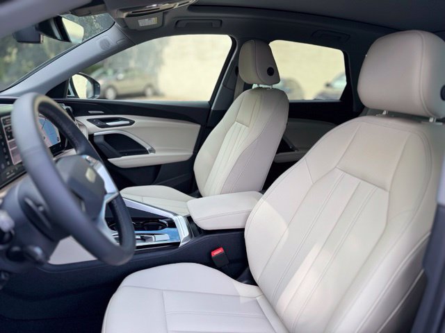 New 2026 Audi Q5 Premium Plus AWD/4WD image 14