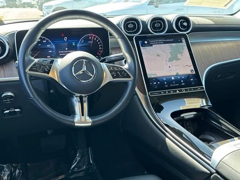 Certified 2025 Mercedes-Benz GLC 350e 4MATIC image 32