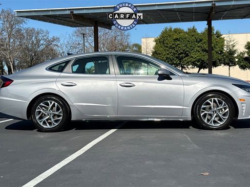 Used 2023 Hyundai Sonata SEL image 8