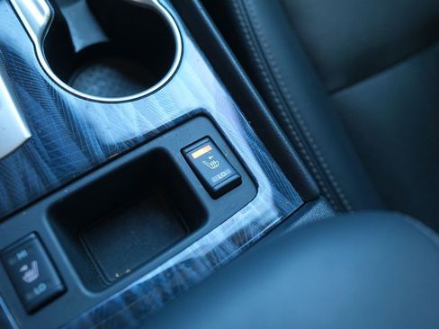 Used 2016 Nissan Altima 3.5 SL w/ 3.5 Technology Package image 24