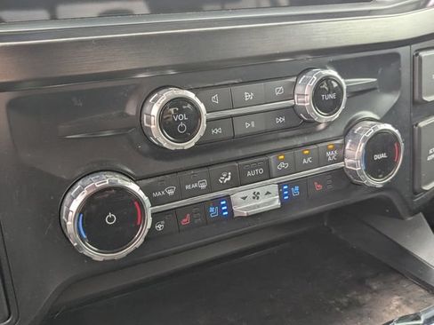 Used 2023 Ford F350 Lariat w/ Tow Technology Package AWD/4WD image 14