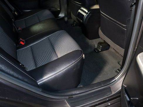 Used 2014 Toyota Camry SE image 28