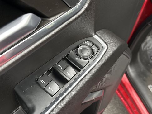 Used 2023 GMC Sierra 1500 Elevation image 17