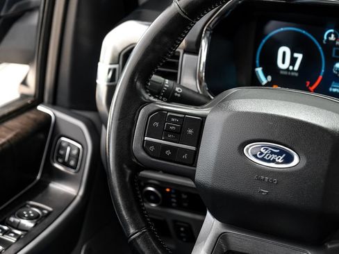 Used 2023 Ford F150 Lariat AWD/4WD image 13
