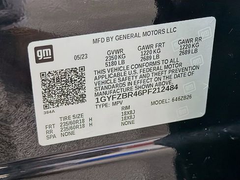 Used 2023 Cadillac XT4 Luxury w/ Cold Weather Package AWD/4WD image 32