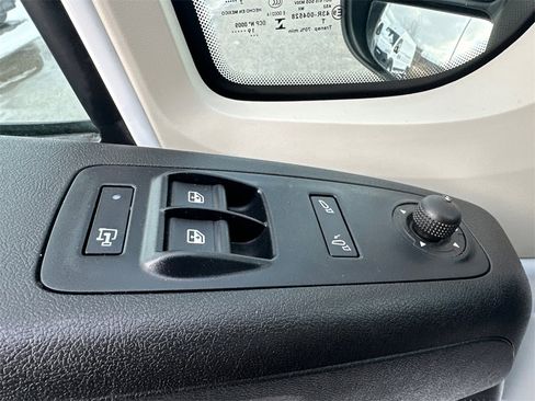 Used 2019 RAM ProMaster 1500 w/ Interior Convenience Group image 26