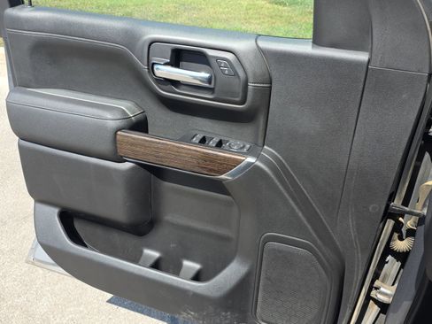 Used 2022 GMC Sierra 1500 Elevation RWD image 24
