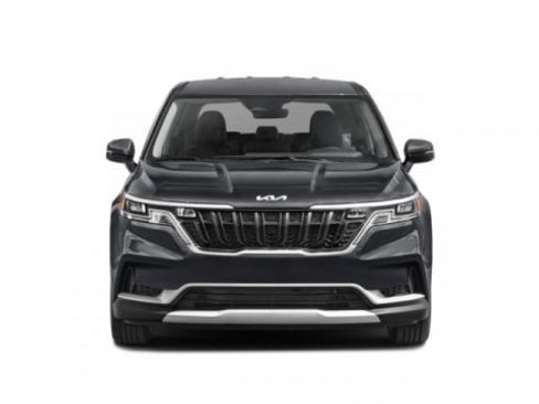 Used 2023 Kia Carnival LX image 7