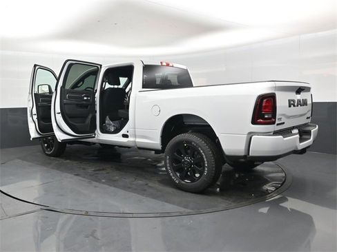 New 2026 RAM 2500 Big Horn image 44