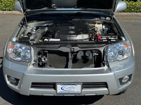 Used 2007 Toyota 4Runner Sport AWD/4WD image 26
