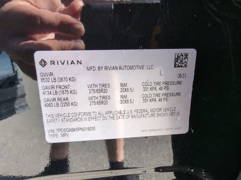 Used 2023 Rivian R1S Adventure Quad AWD/4WD image 19