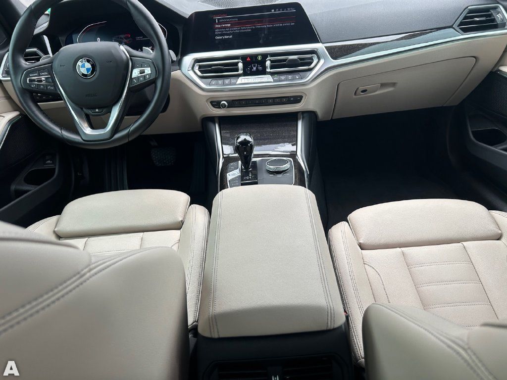 Used 2022 BMW 330i Sedan w/ Driving Assistance Package RWD image 15