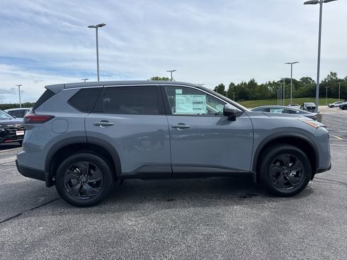 New 2026 Nissan Rogue SV AWD/4WD image 4