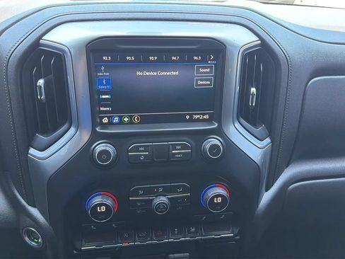 Used 2021 Chevrolet Silverado 1500 LT RWD image 23
