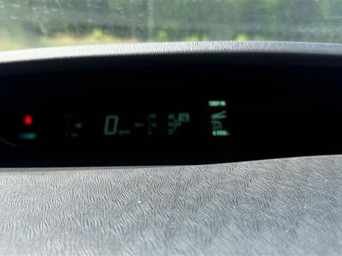 Used 2012 Toyota Prius Three image 22