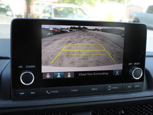 Used 2024 Honda CR-V EX image 15