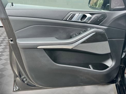 Used 2022 BMW X5 M50i w/ Premium Package image 22