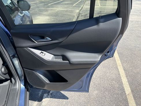 New 2026 Chevrolet Equinox LT w/ LPO, Floor Liner Package AWD/4WD image 25