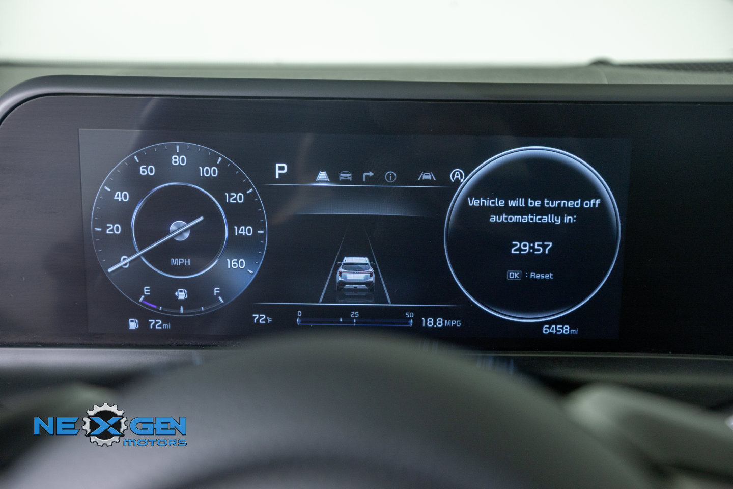 Used 2024 Kia Seltos EX AWD/4WD image 3