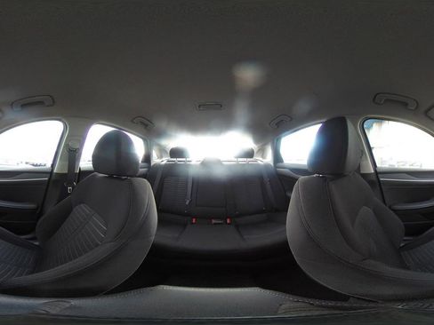 Used 2025 Kia K5 LXS image 41