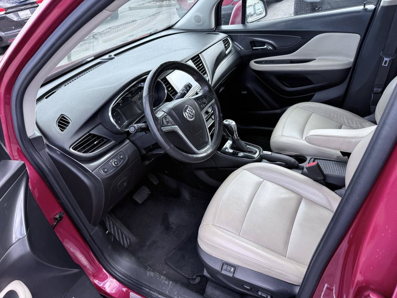 Used 2017 Buick Encore Premium w/ Experience Buick Package FWD image 10