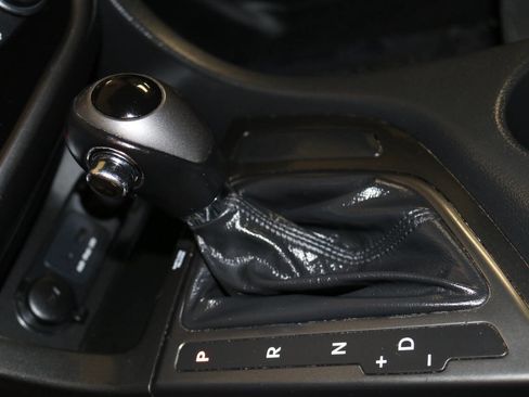 Used 2012 Kia Optima Hybrid FWD image 32