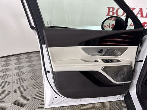 New 2026 Lincoln Nautilus Black Label image 16