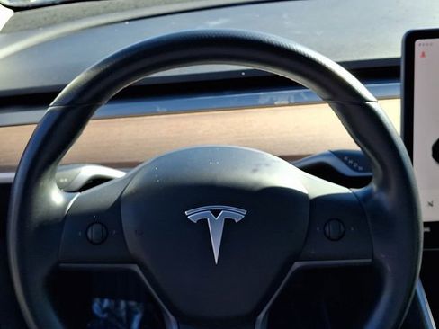 Used 2019 Tesla Model 3 Long Range image 28