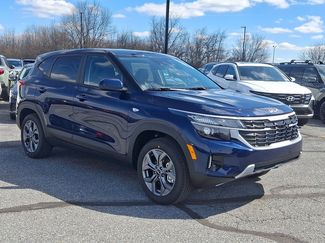 New 2026 Kia Seltos LX video 2