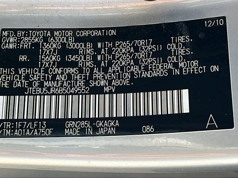 Used 2011 Toyota 4Runner SR5 w/ Premium Pkg w/Leather AWD/4WD image 29