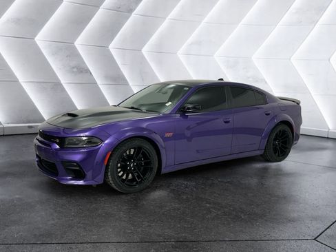 Used 2023 Dodge Charger Scat Pack image 3