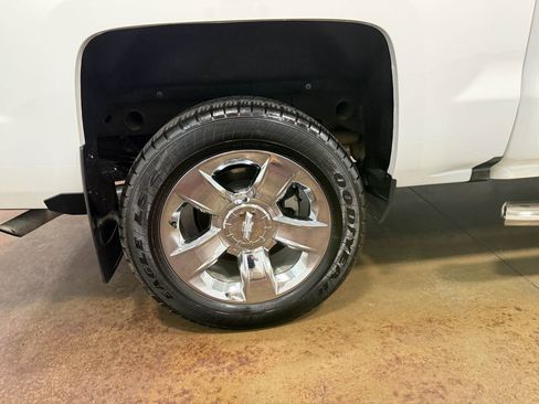 Used 2017 Chevrolet Silverado 1500 LTZ w/ Sport Package AWD/4WD image 89