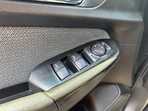 Used 2022 Chevrolet TrailBlazer LT AWD/4WD image 24