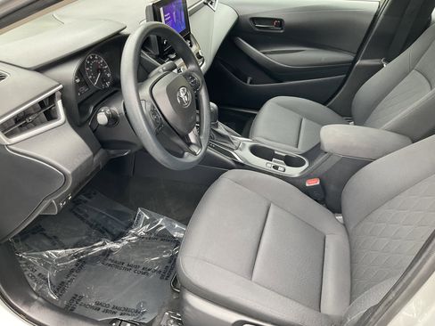 Used 2023 Toyota Corolla LE image 19