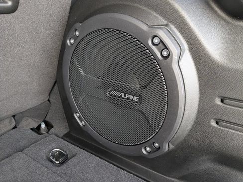Used 2025 Jeep Wrangler Unlimited Sport AWD/4WD image 11