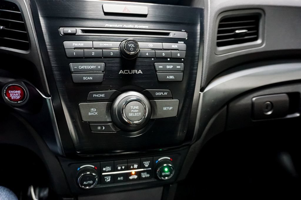 Used 2014 Acura ILX w/ Premium Package FWD image 23