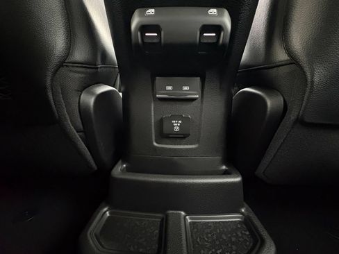 New 2026 Jeep Wrangler Unlimited Sahara AWD/4WD image 5