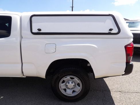Used 2021 Toyota Tacoma SR RWD image 39
