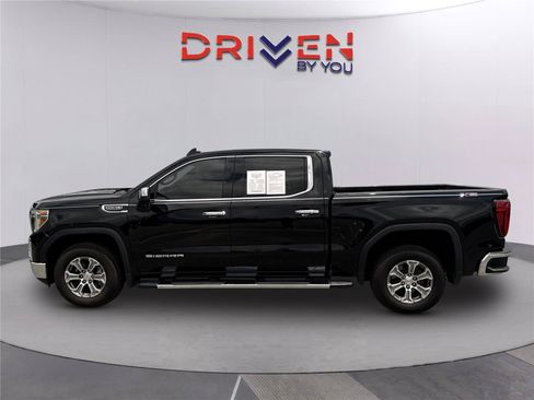 Used 2021 GMC Sierra 1500 SLT w/ SLT Convenience Package AWD/4WD image 7