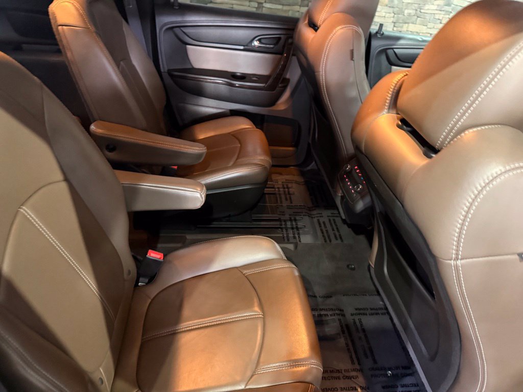 Used 2013 GMC Acadia SLT FWD image 32
