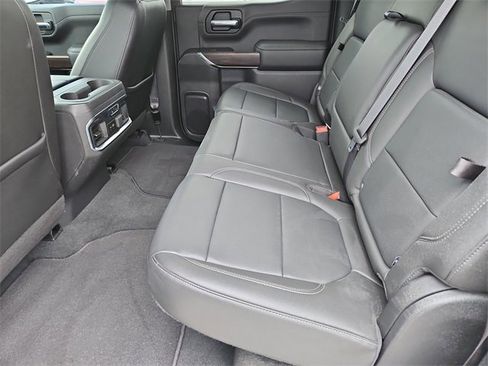 Used 2020 GMC Sierra 1500 SLT image 15